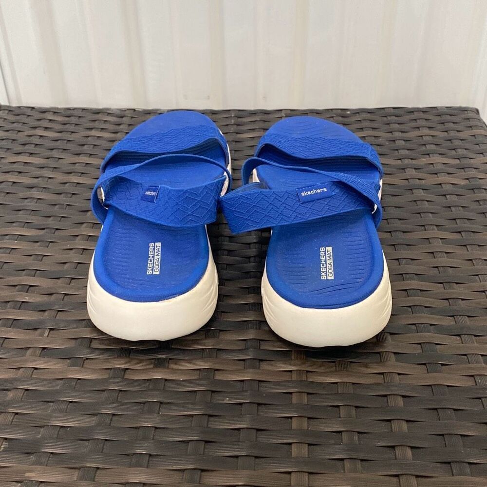 Sketchers, Goga, Matt sandals women’s size 10  - Picture 4 of 6